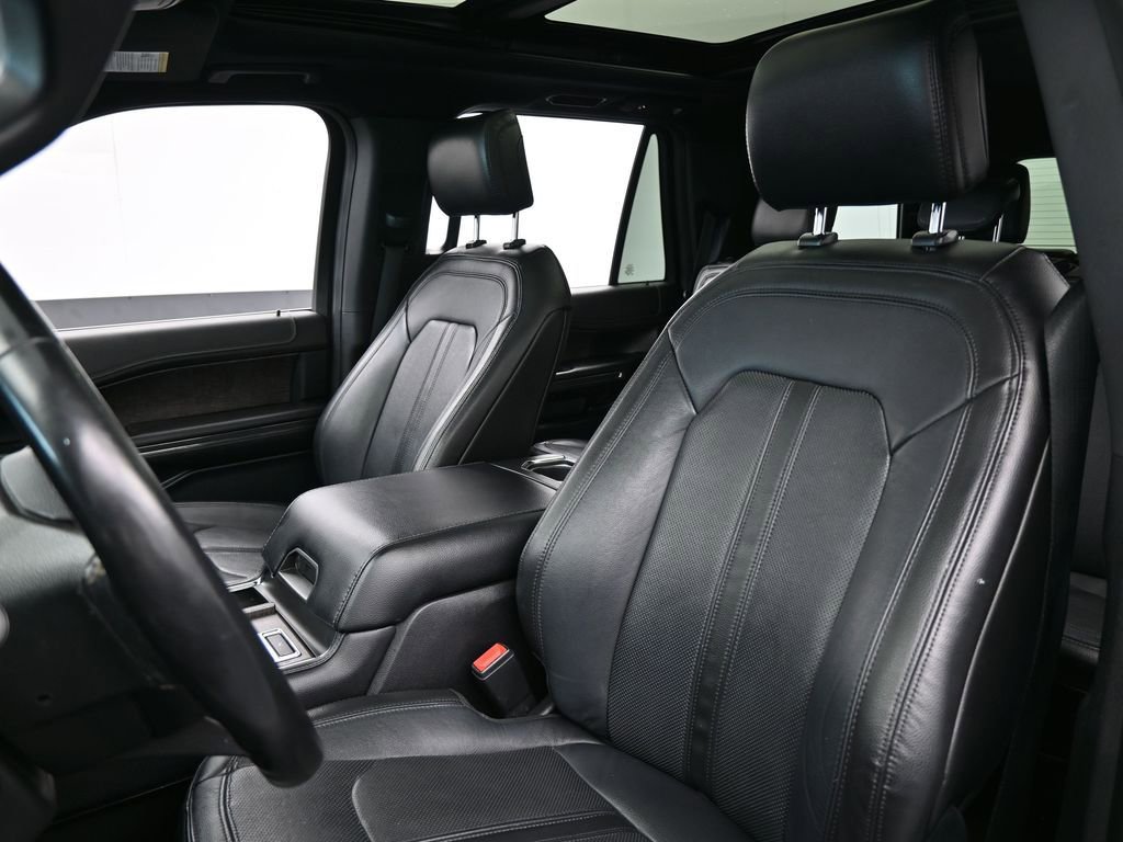 Used 2020 Ford Expedition Limited image 10