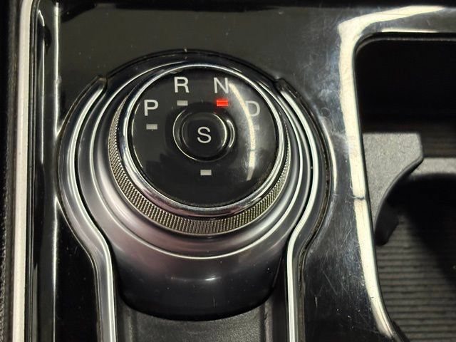 Used 2019 Ford Edge SEL w/ Equipment Group 201A AWD/4WD image 32