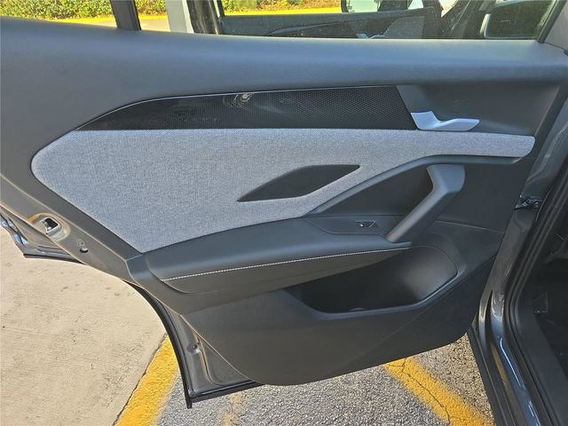 New 2026 Volkswagen Tiguan S image 8