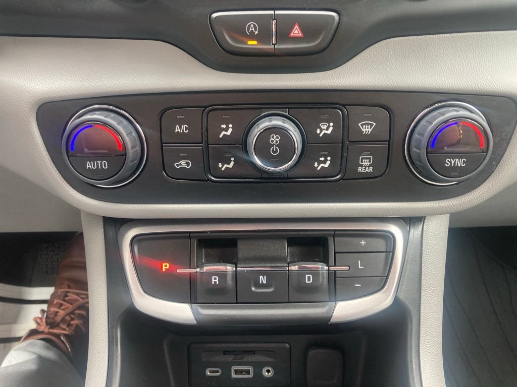 Certified 2023 GMC Terrain SLT w/ Infotainment Package II FWD image 41