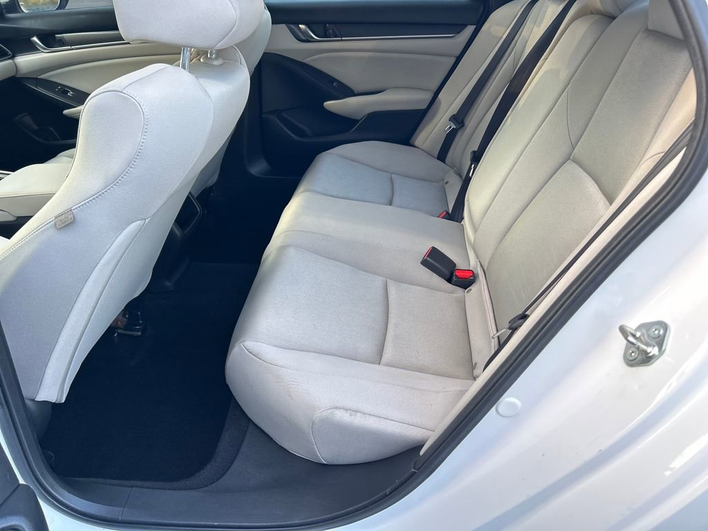 Used 2018 Honda Accord LX image 28