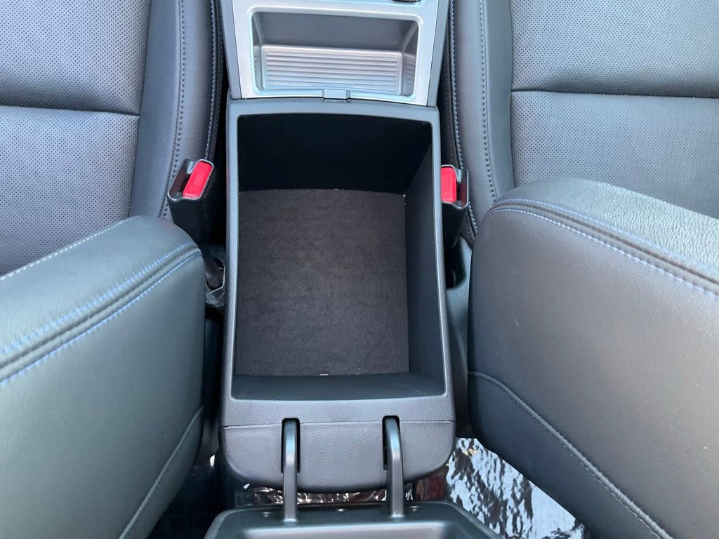 Used 2022 Hyundai Kona Limited w/ Cargo Package image 43