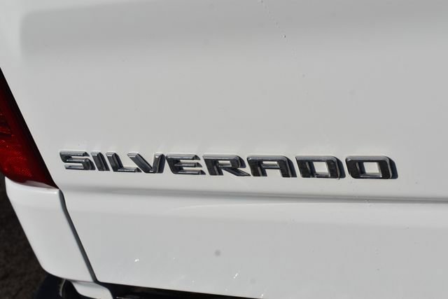 Certified 2024 Chevrolet Silverado 1500 Custom image 19