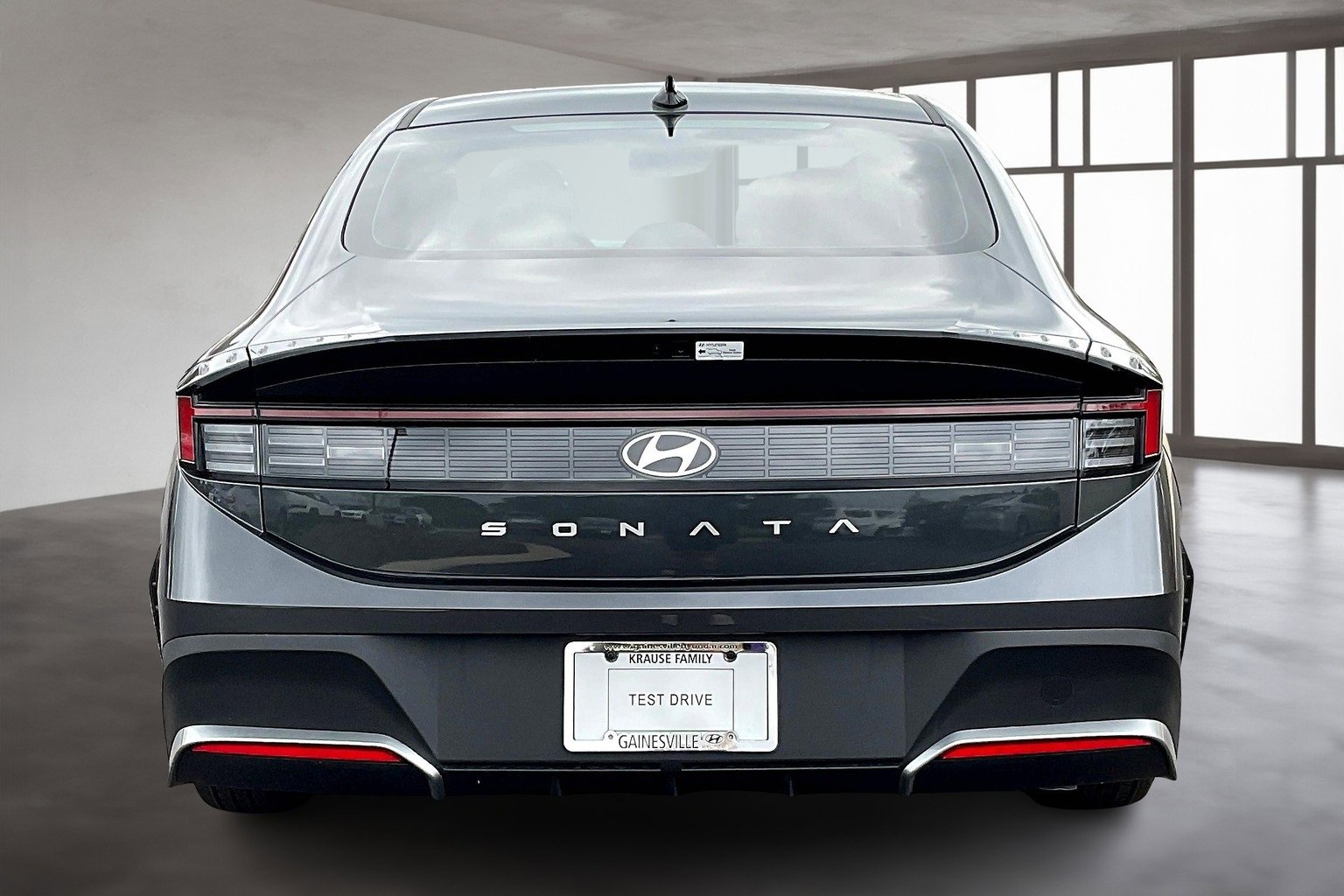 New 2025 Hyundai Sonata SE image 4