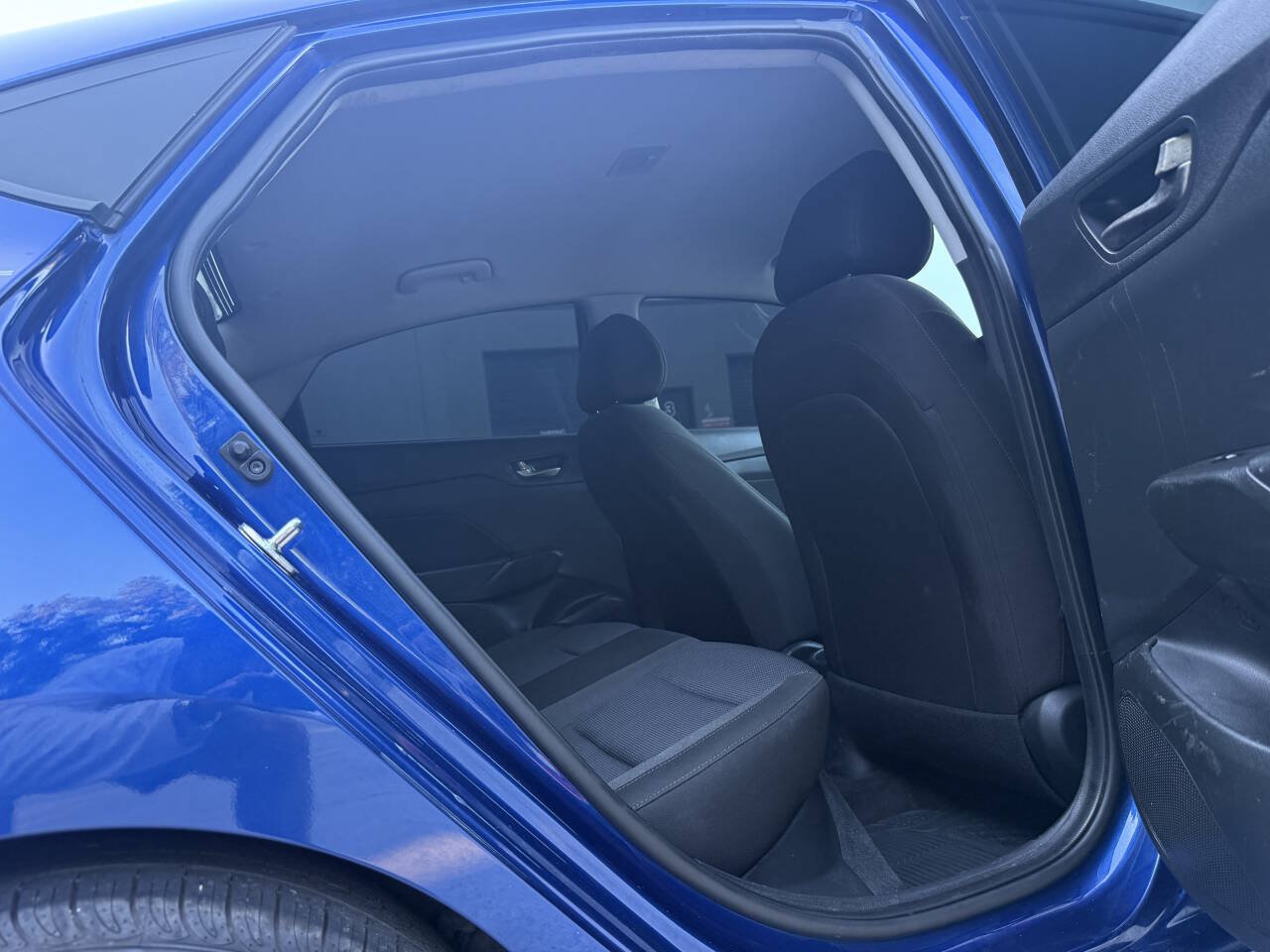 Used 2022 Hyundai Accent SE FWD image 17
