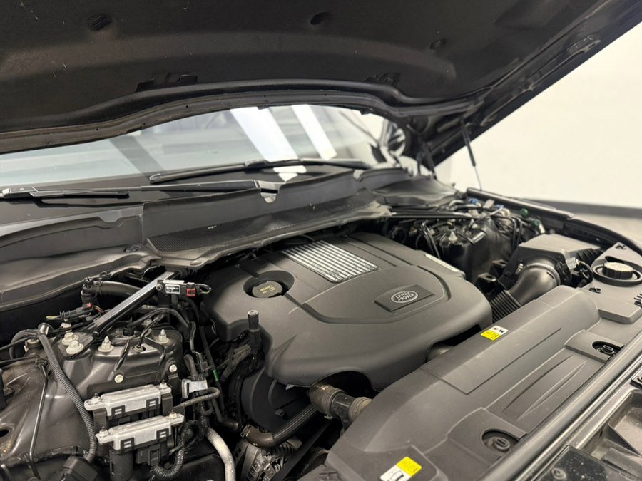 Used 2019 Land Rover Range Rover AWD/4WD image 36