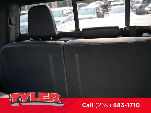 Used 2024 Chevrolet Silverado 2500 High Country w/ High Country Premium Package AWD/4WD image 37
