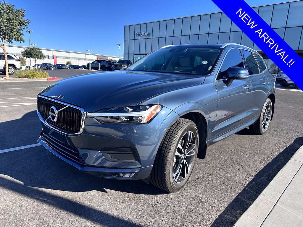 Used 2021 Volvo XC60 T5 Momentum w/ Climate Package