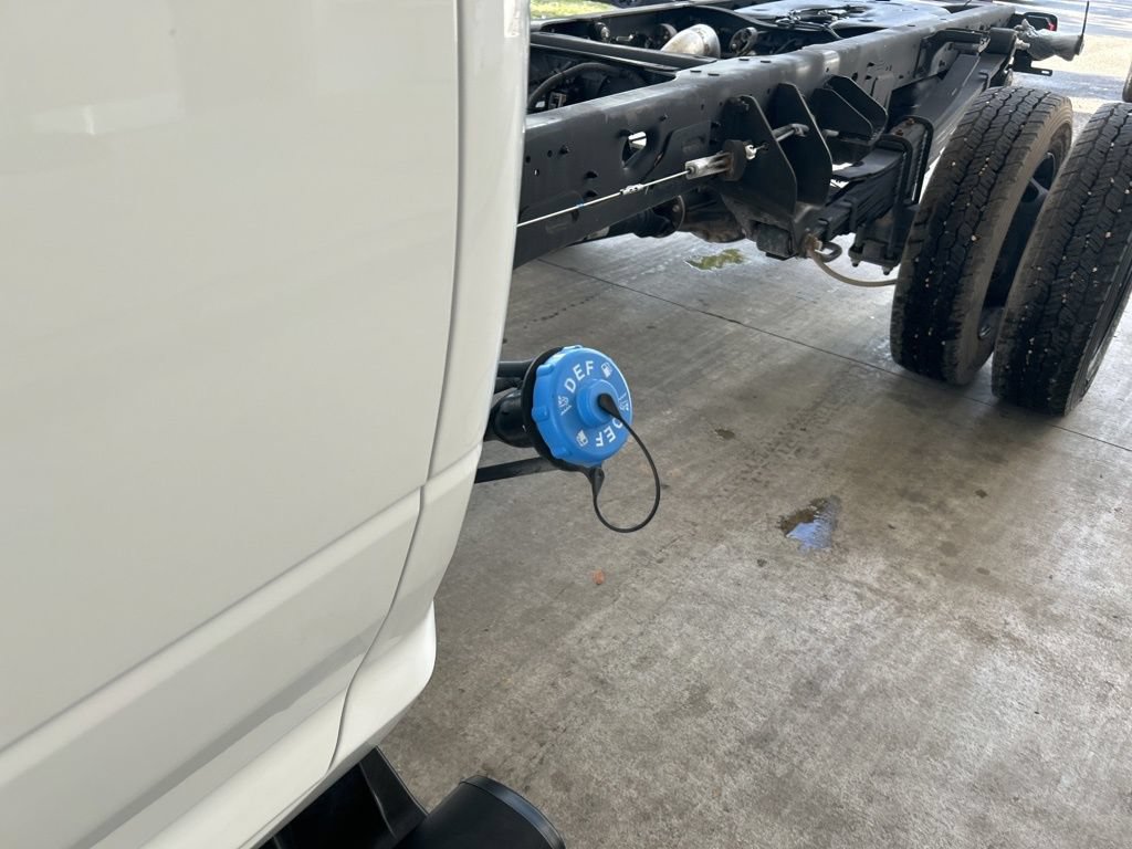 Used 2025 RAM 5500 Tradesman AWD/4WD image 18