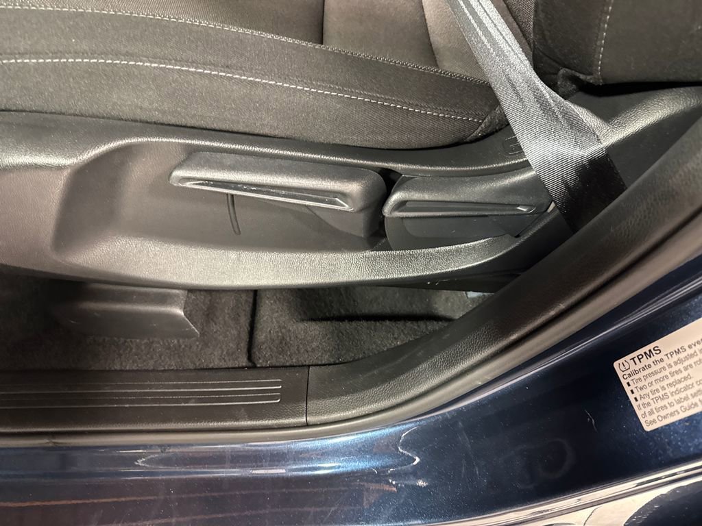 Used 2024 Honda CR-V LX image 15