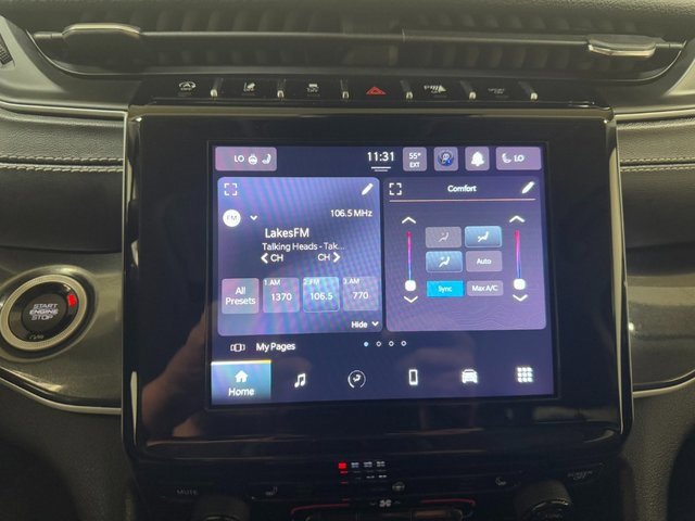 Used 2023 Jeep Grand Cherokee Laredo w/ Luxury Tech Group I image 23