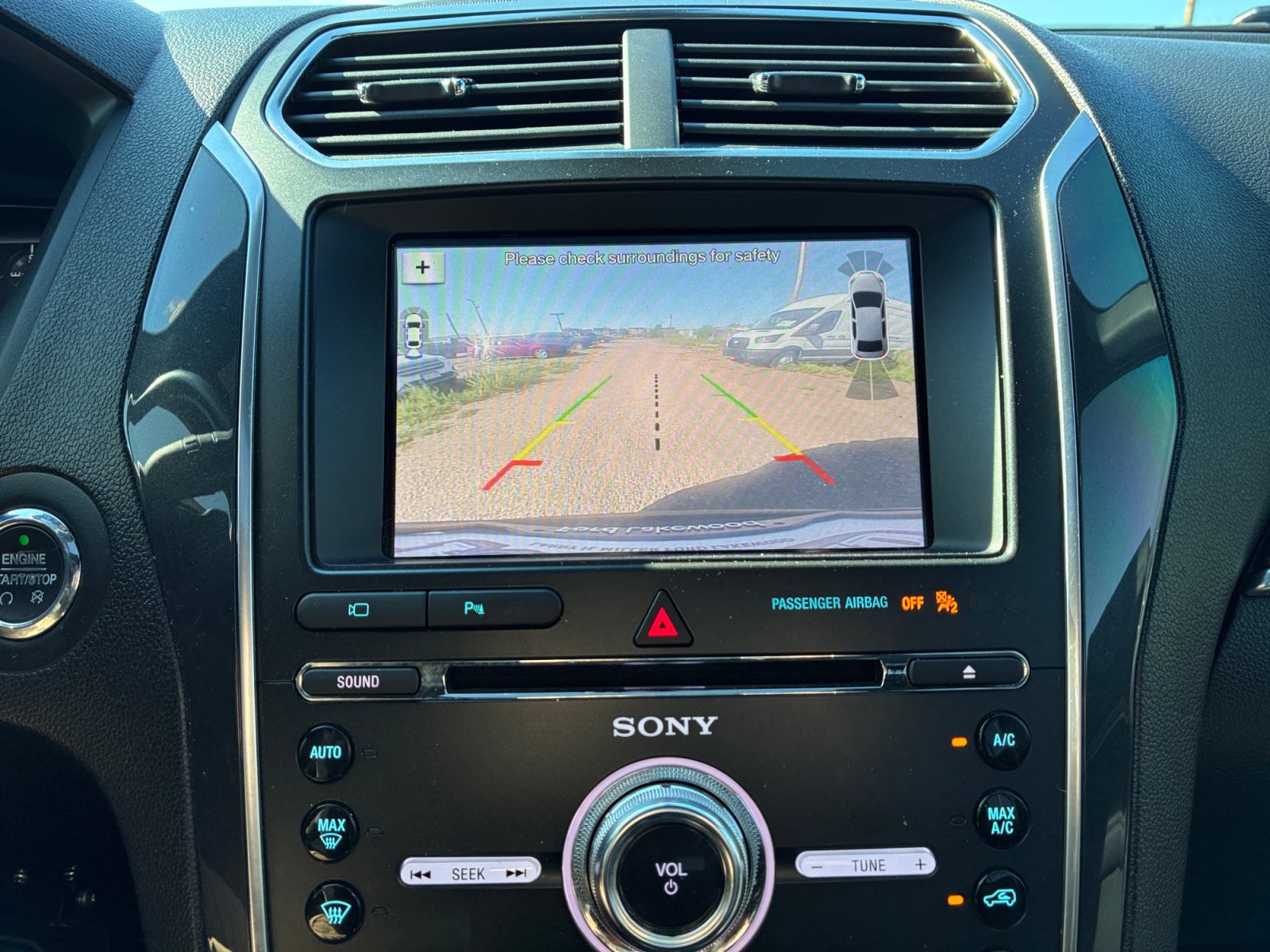 Used 2018 Ford Explorer Sport w/ Equipment Group 401A AWD/4WD image 28
