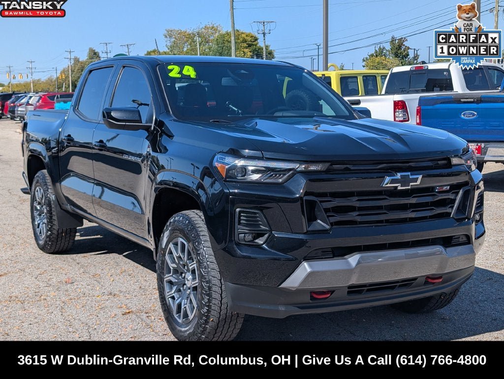 Used 2024 Chevrolet Colorado Z71 w/ Z71 Convenience Package 2
