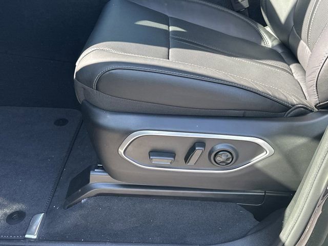New 2026 Jeep Grand Wagoneer 4WD image 10