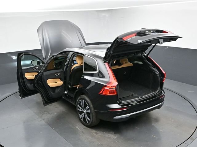 Used 2023 Volvo XC60 B6 Ultimate w/ Climate Package image 45