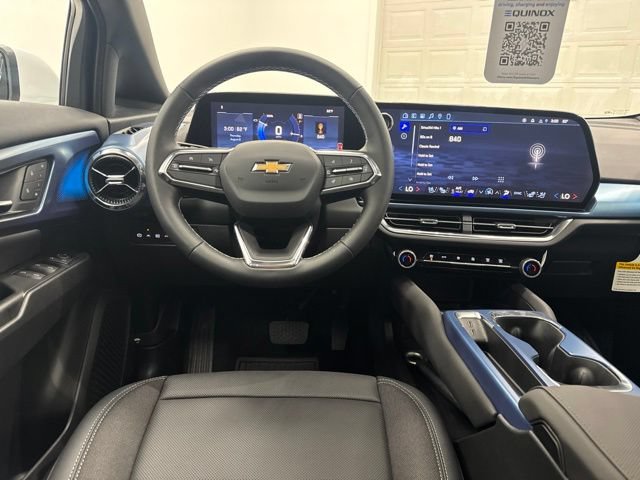 New 2026 Chevrolet Equinox EV LT w/ Convenience Package II FWD image 22