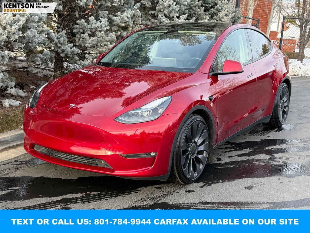 Used 2024 Tesla Model Y Performance image 3
