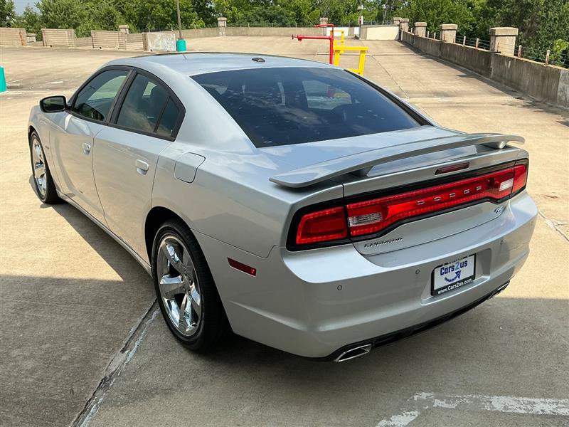 Used 2012 Dodge Charger R/T RWD image 4
