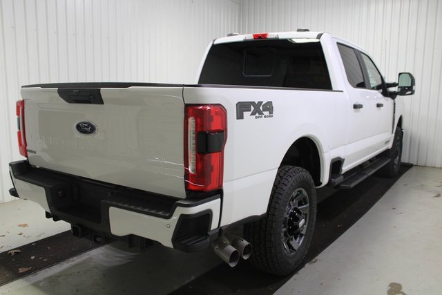 Used 2023 Ford F250 XL w/ STX Appearance Package image 6