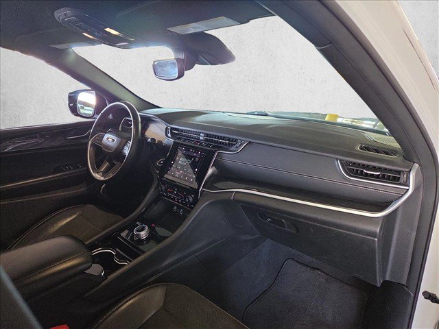 Used 2021 Jeep Grand Cherokee L Laredo AWD/4WD image 21