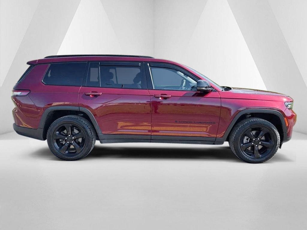 Used 2023 Jeep Grand Cherokee L Laredo image 8