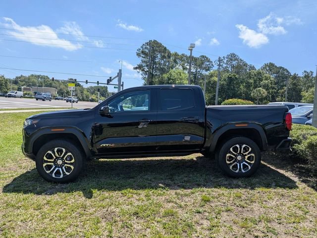Used 2024 GMC Canyon AT4 w/ AT4 Premium Package AWD/4WD image 3