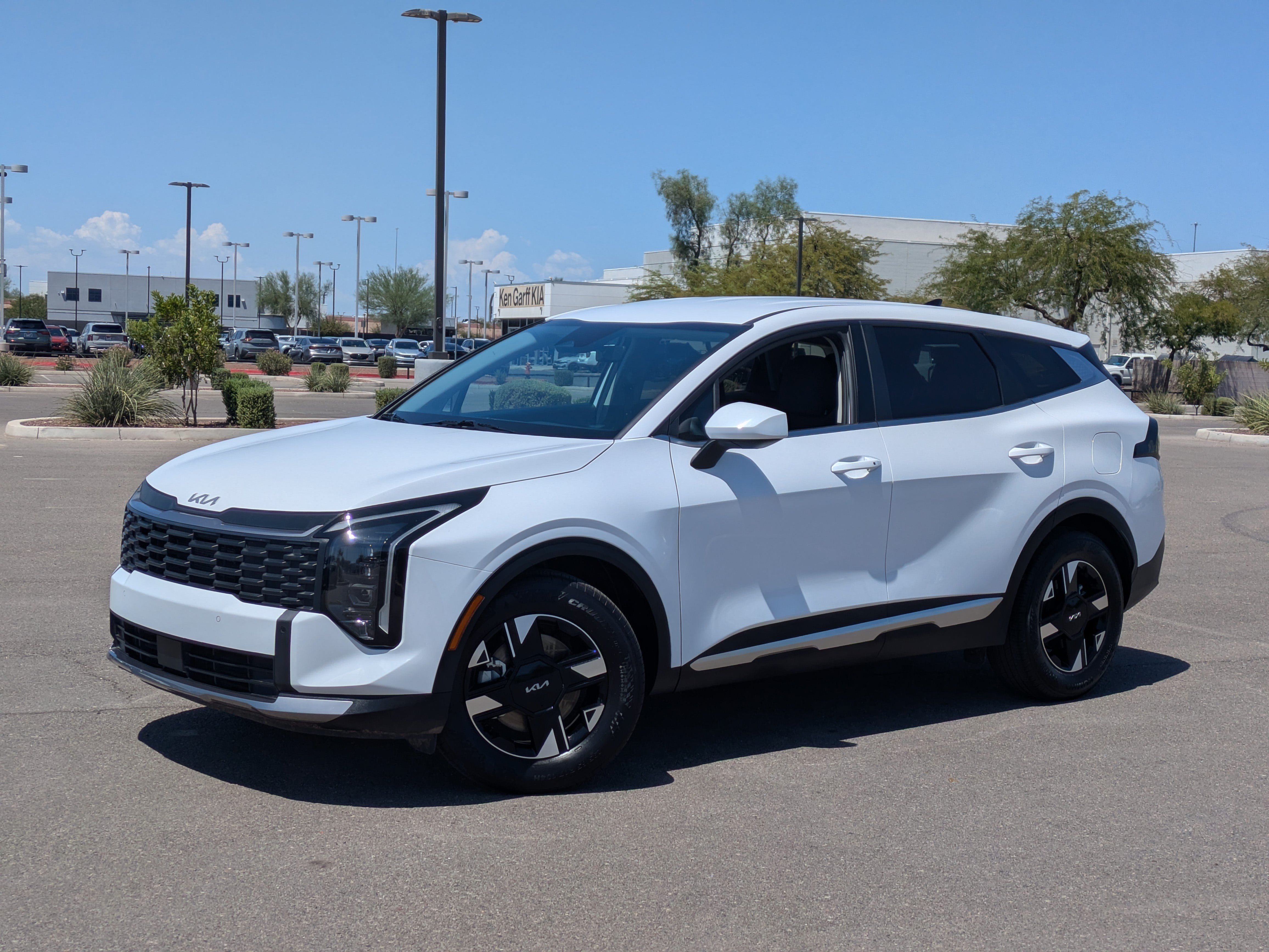Certified 2026 Kia Sportage LX FWD image 32