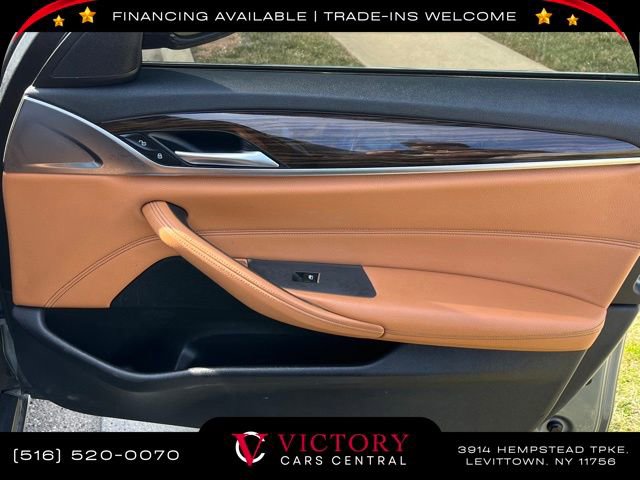 Used 2019 BMW 530i xDrive w/ Premium Package image 18