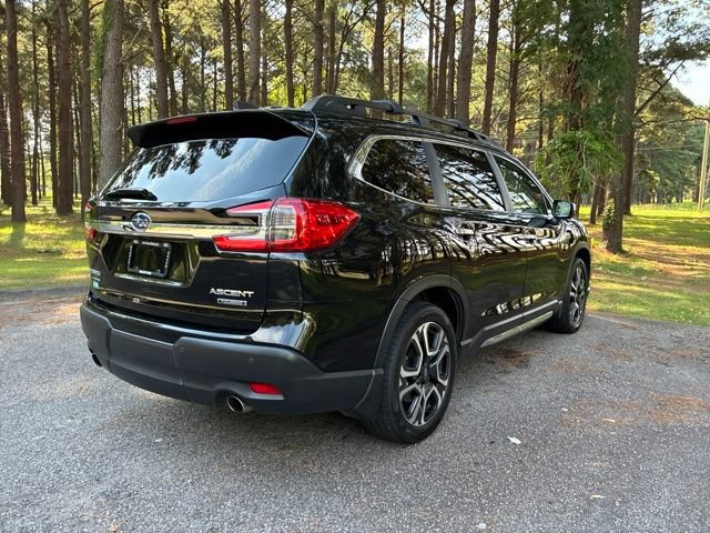 Used 2023 Subaru Ascent Touring AWD/4WD image 3
