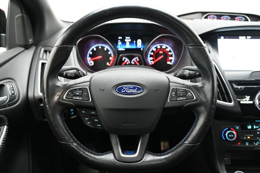 Used 2018 Ford Focus RS AWD/4WD image 29