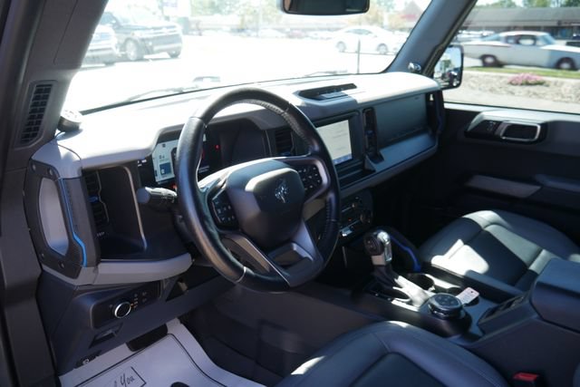 Used 2022 Ford Bronco Black Diamond w/ Sasquatch Package AWD/4WD image 14