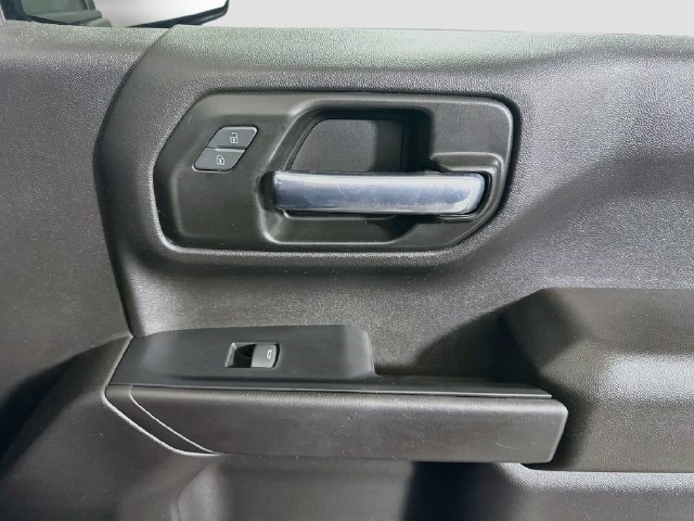 Used 2022 Chevrolet Silverado 1500 Custom w/ Safety Confidence Package RWD image 29