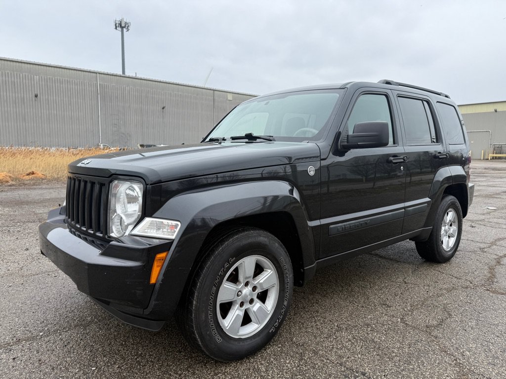 Used 2010 Jeep Liberty Sport w/ Popular Equipment Group AWD/4WD image 1