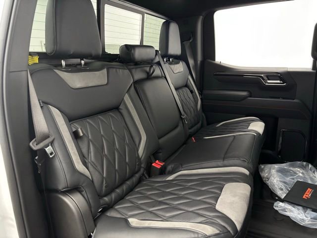 New 2026 GMC Sierra 1500 AT4 w/ AT4 Premium Package image 44