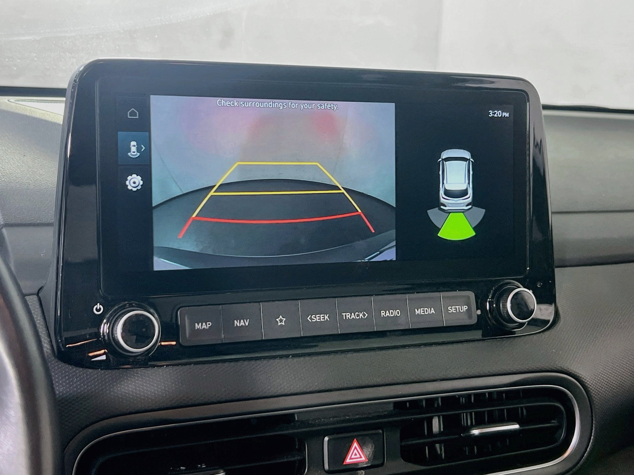 Used 2023 Hyundai Kona Limited AWD/4WD image 14
