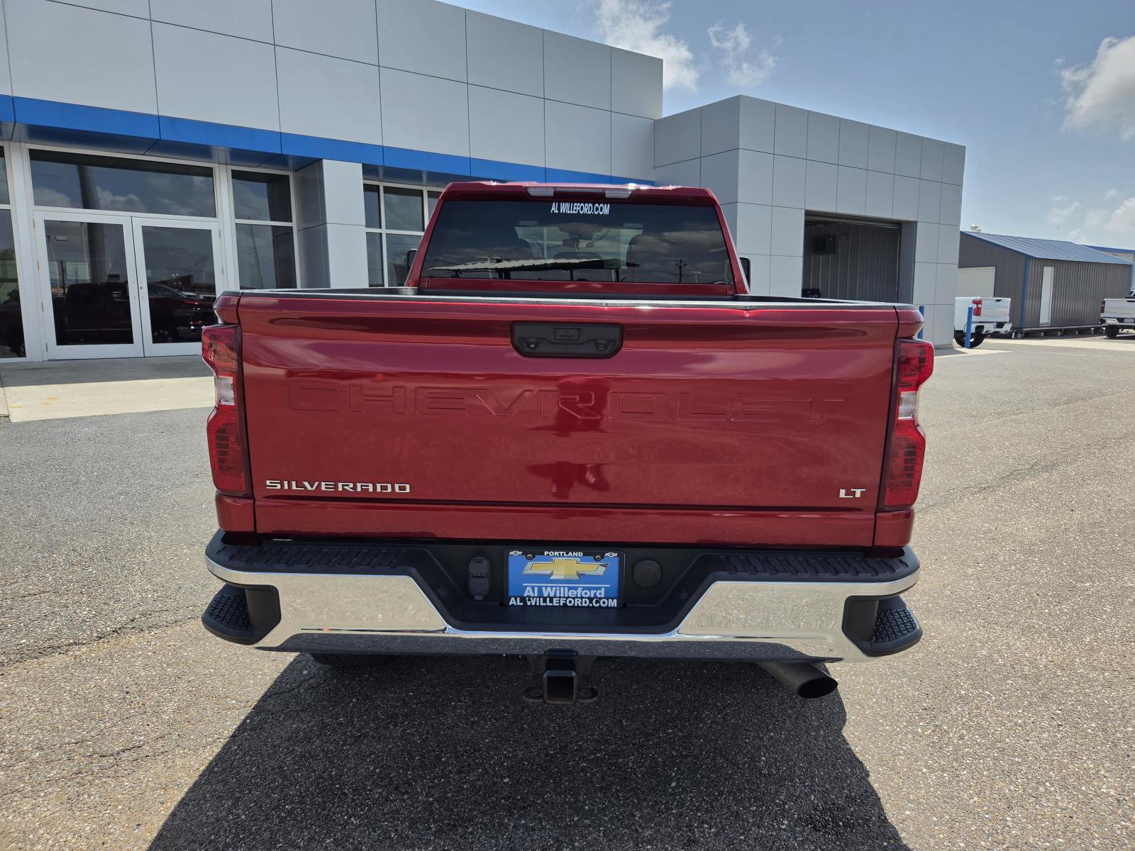 Used 2024 Chevrolet Silverado 2500 LT AWD/4WD image 4