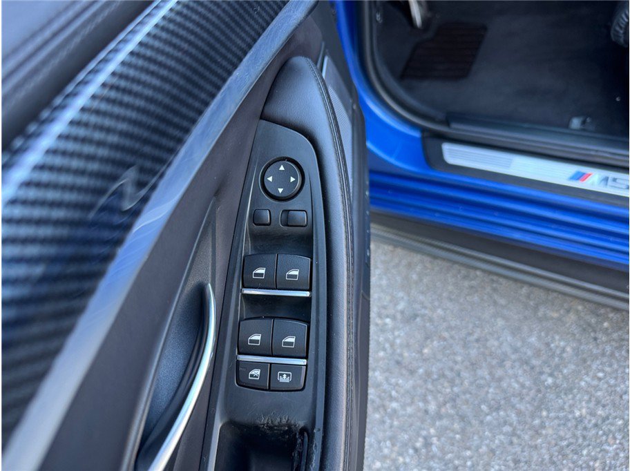 Used 2016 BMW M5 RWD image 24