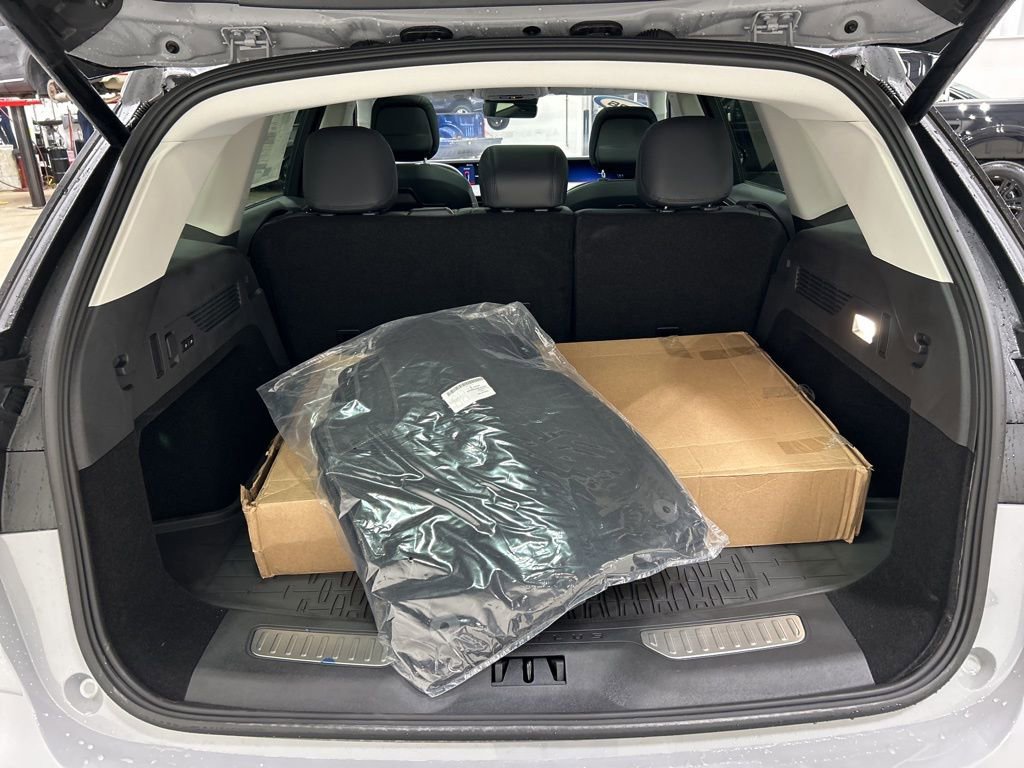 New 2026 Lincoln Nautilus Premier w/ Equipment Group 102A image 28