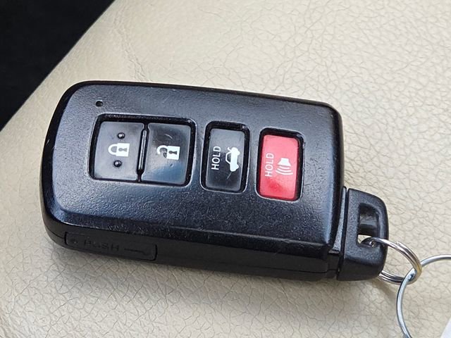 Used 2018 Toyota Avalon image 43