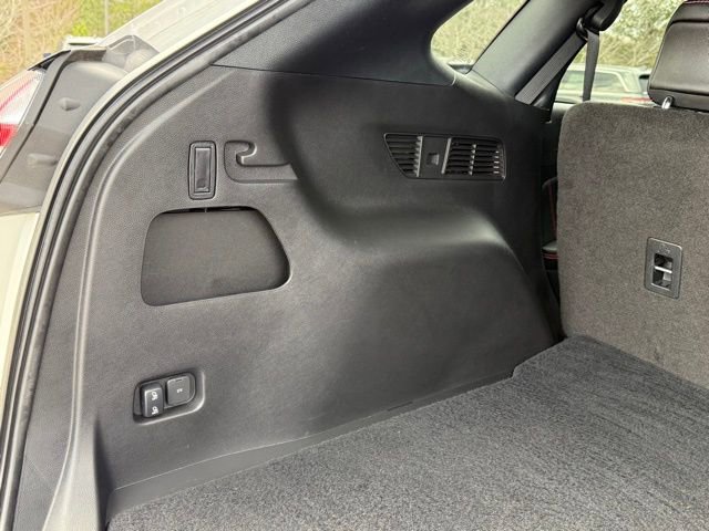 Used 2024 Ford Edge ST-Line image 33