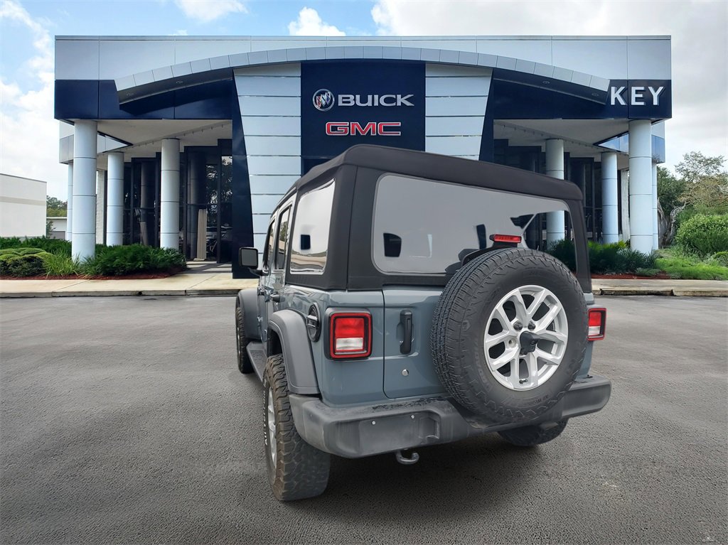 Used 2024 Jeep Wrangler Sport image 4