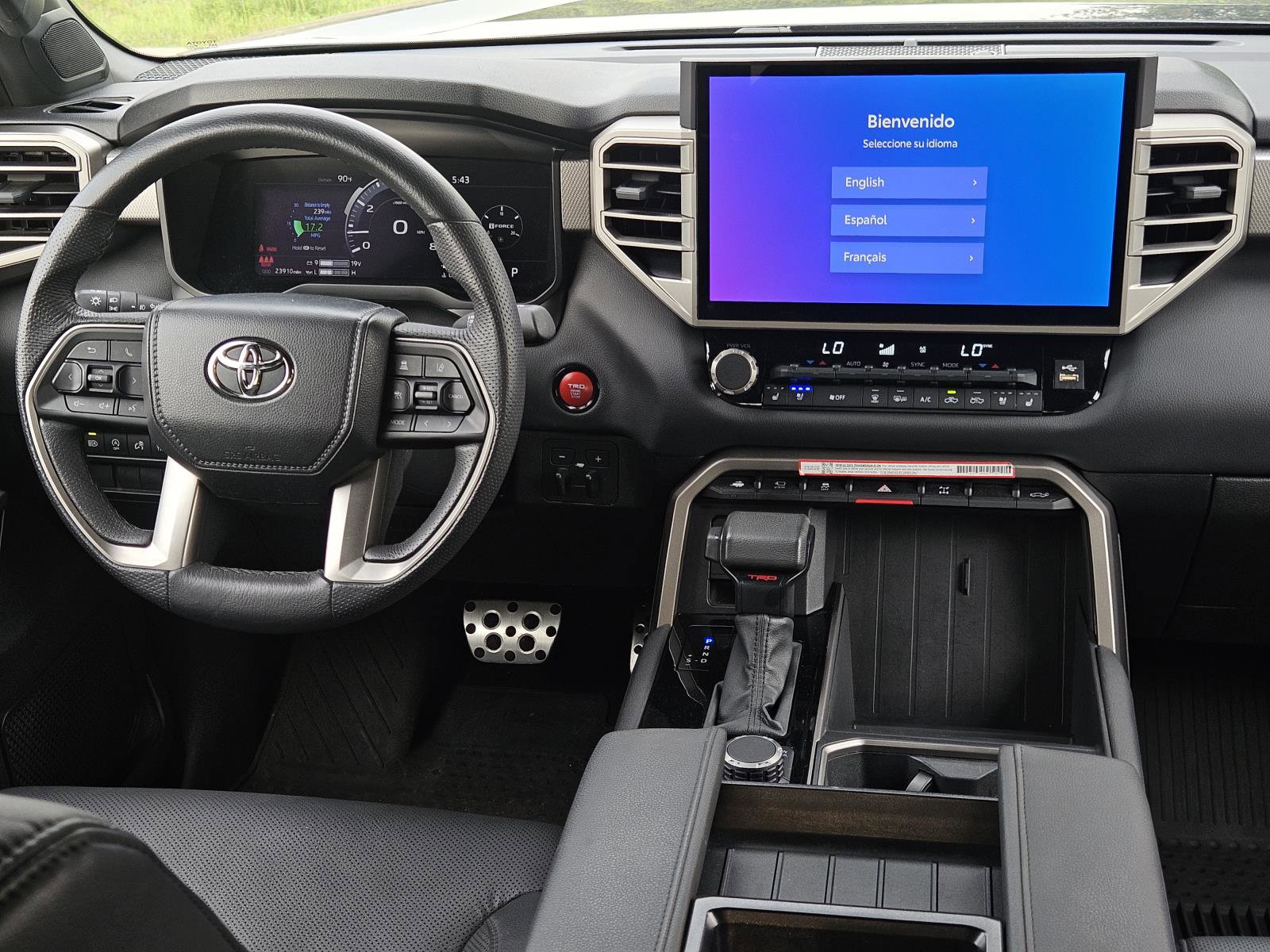 Used 2025 Toyota Tundra Limited w/ TRD Off-Road Package AWD/4WD image 21