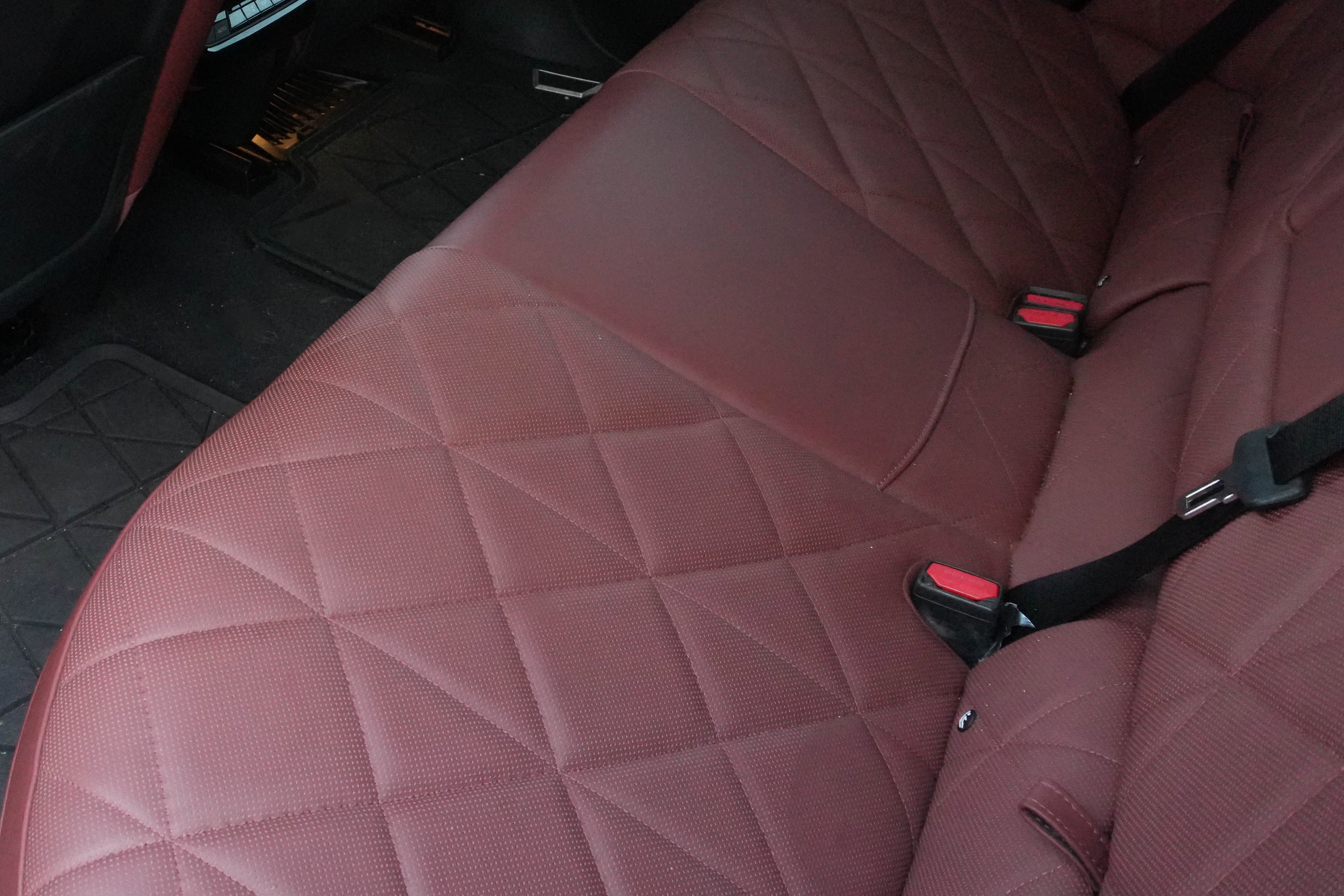 Certified 2023 BMW iX xDrive50 w/ Premium Package AWD/4WD image 29