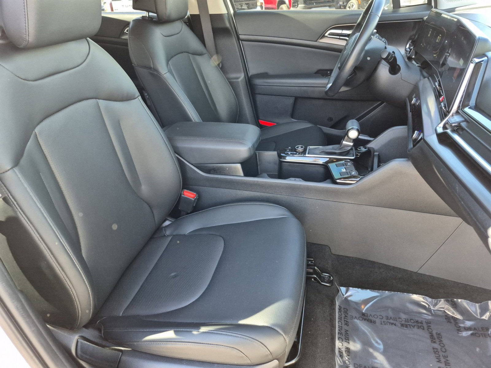 Used 2023 Kia Sportage EX image 22