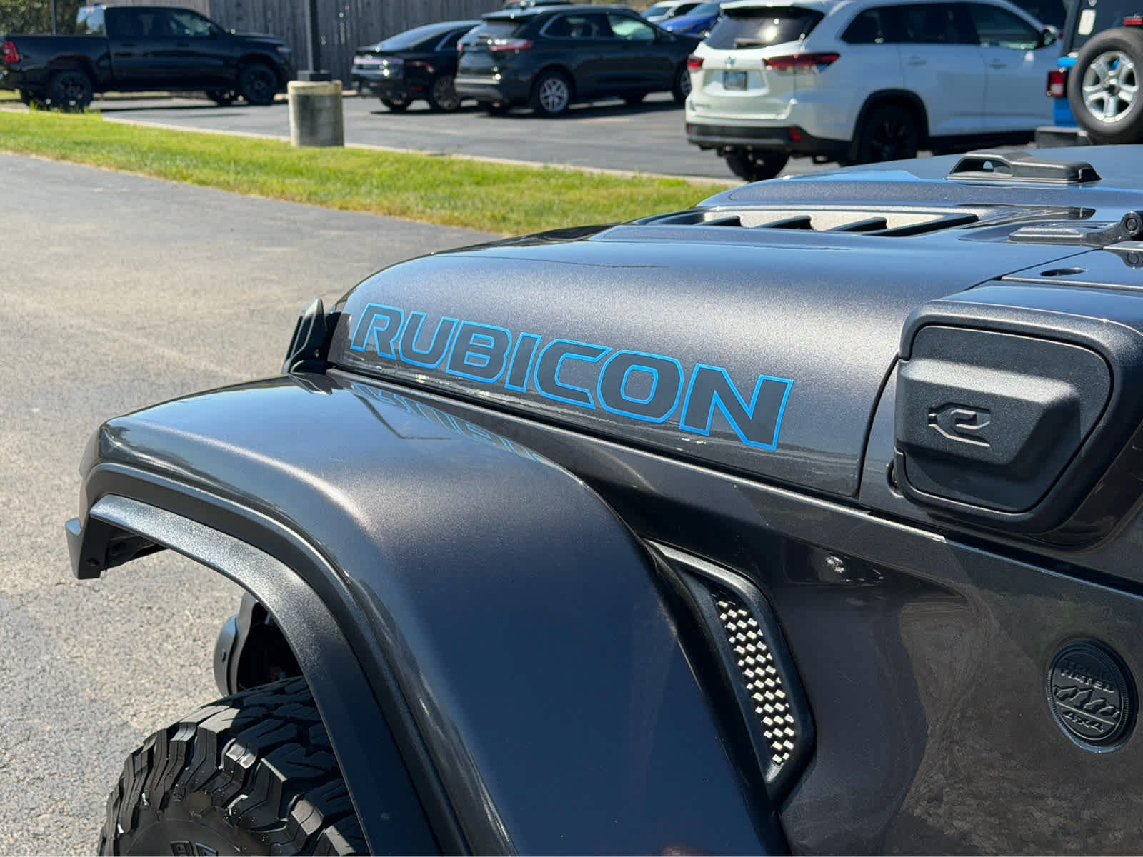 Used 2021 Jeep Wrangler Unlimited Rubicon 4xe w/ Steel Bumper Group AWD/4WD image 7