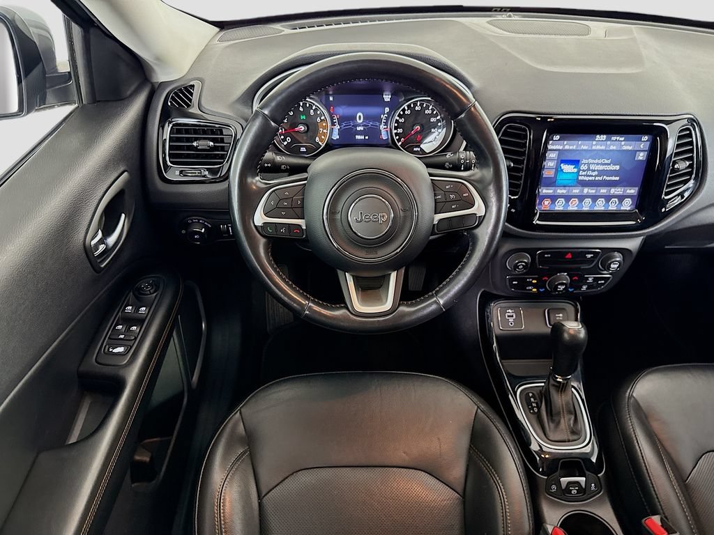 Used 2019 Jeep Compass Limited FWD image 10