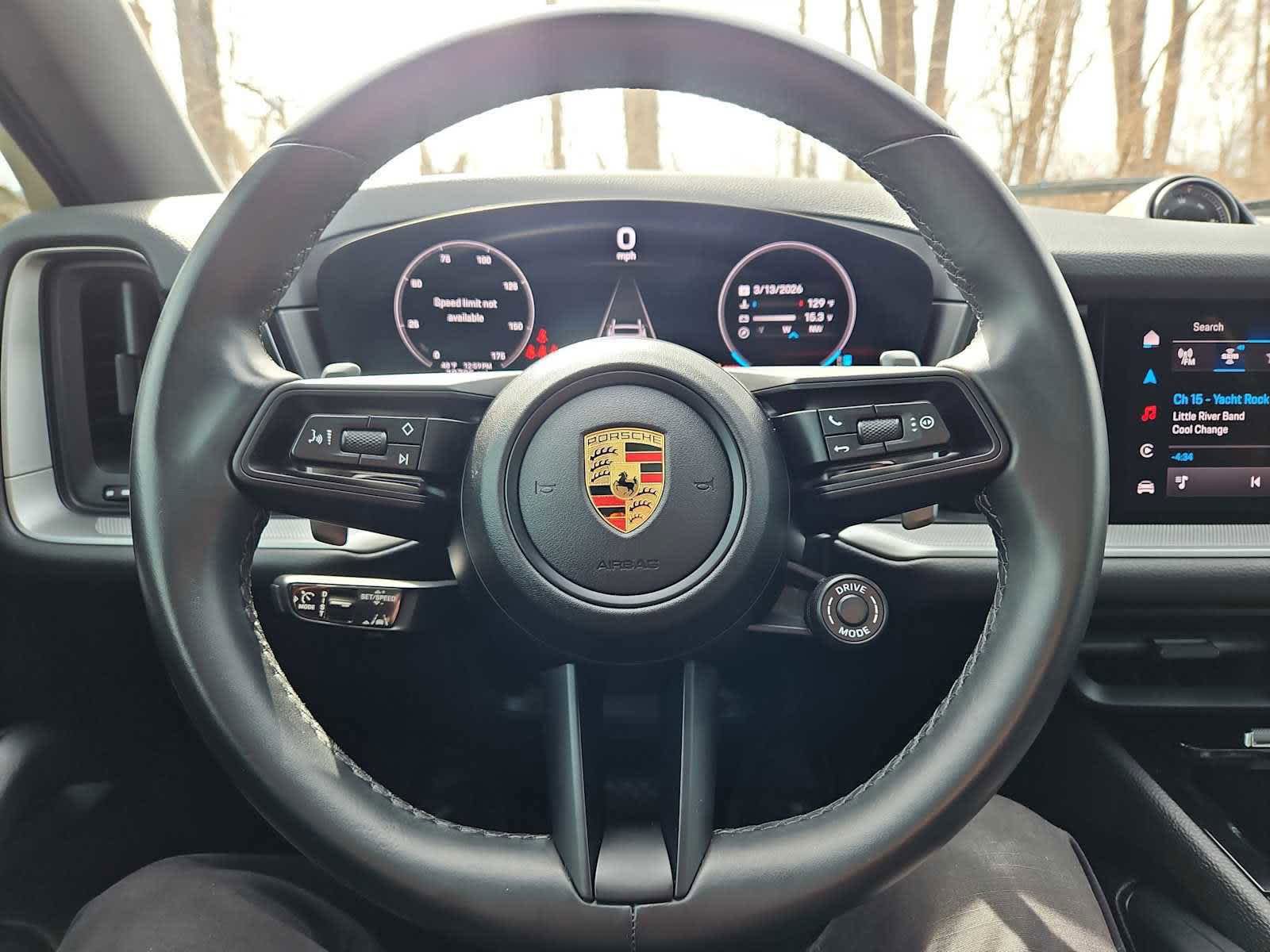 Certified 2024 Porsche Cayenne Coupe AWD/4WD image 18