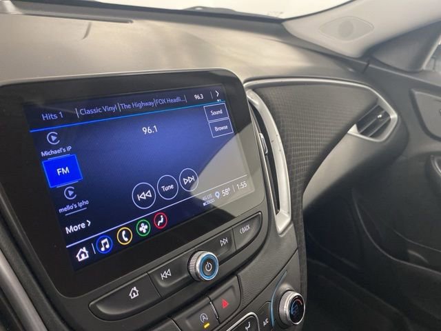 Used 2025 Chevrolet Malibu LT image 24