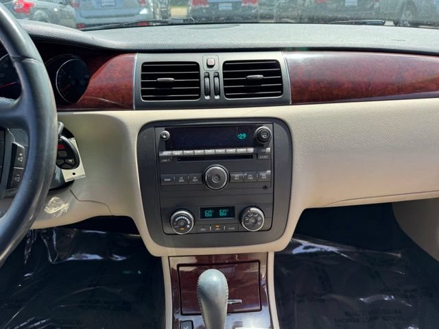 Used 2006 Buick Lucerne CXL w/ Luxury Package FWD image 2