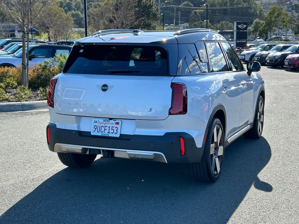 Used 2025 MINI Cooper Countryman S w/ Comfort Package Max image 5